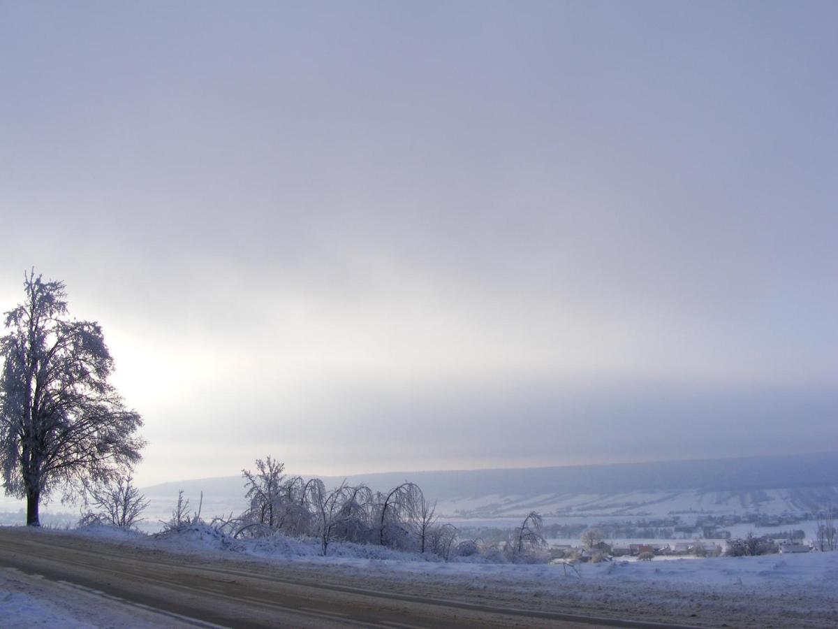 Dworek Lachowicze Grzegorzewice Bagian luar foto